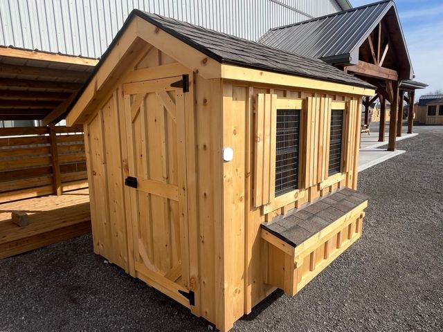 Coops | Smiths Falls, ON | Ottawa Sheds